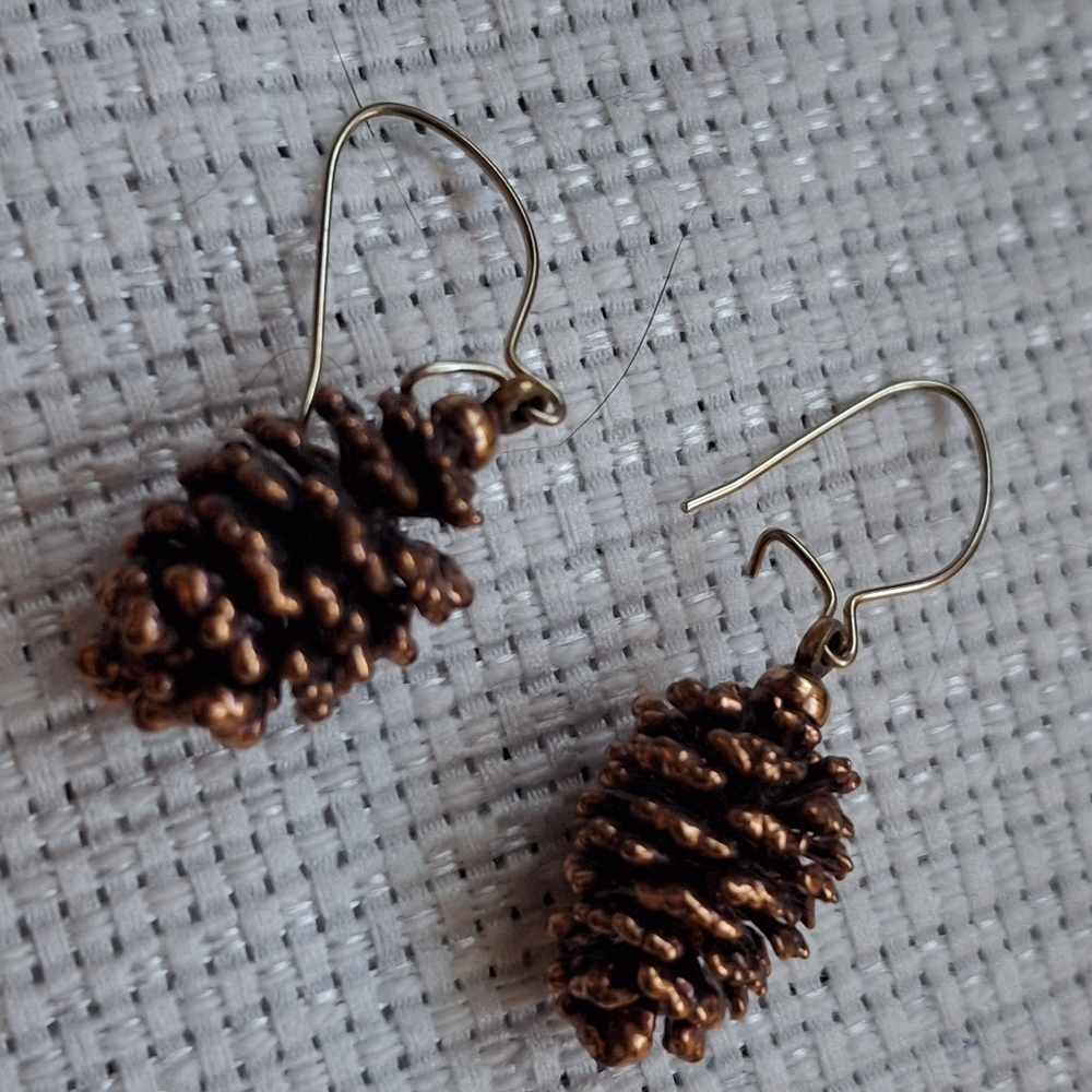 Too Cute Pinecone Drop Earrings